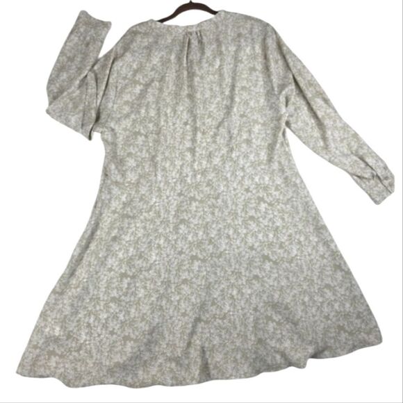 H&M Green White Ditsy Floral Long Sleeve V Neck Shift A Line Dress Size XXL - Picture 3 of 14